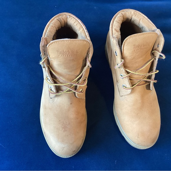 AUTHENTIC MENS TIMBERLAND BOOTSSTYLE Chukka Nubuck...